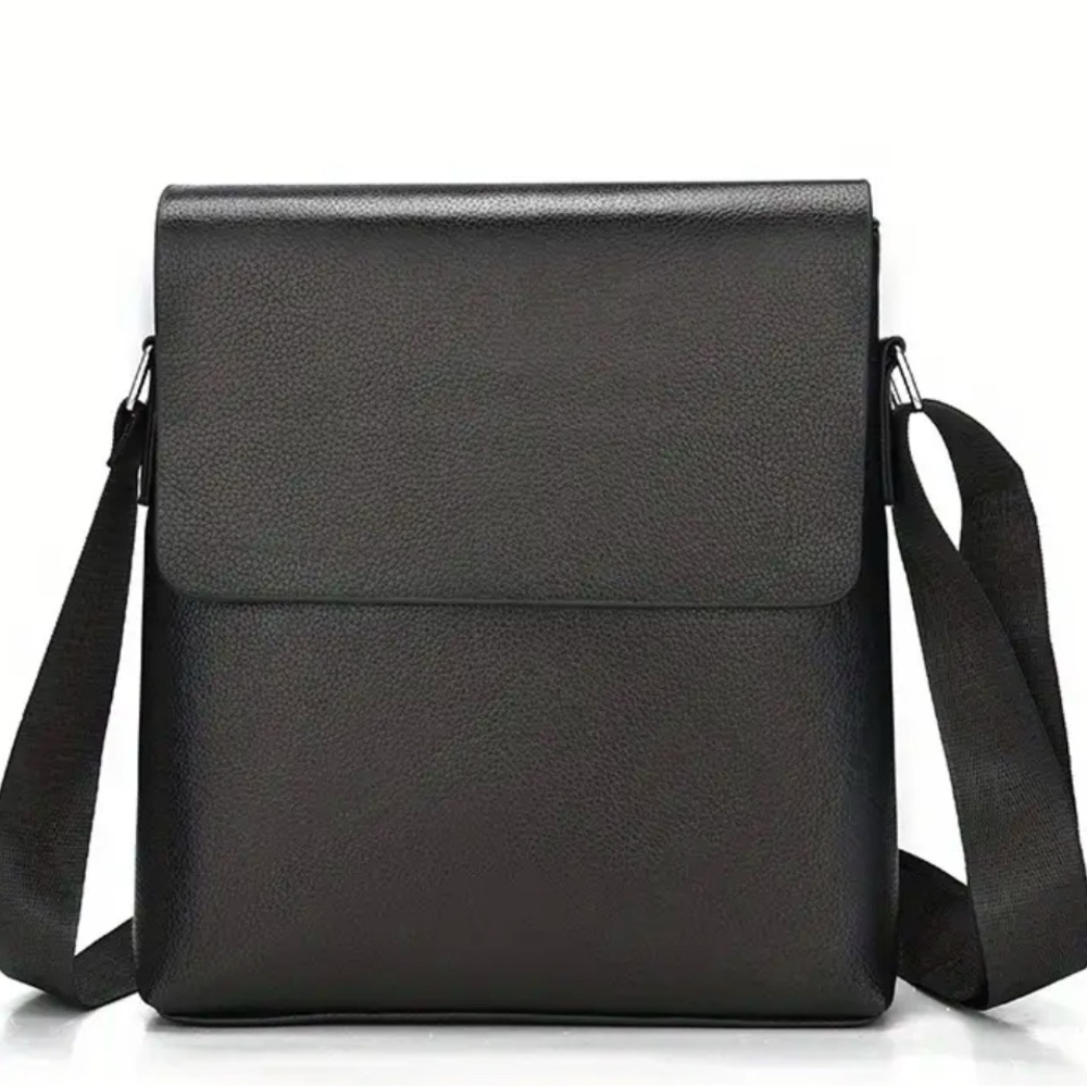 ❤️ Lightweight versatile zippered adjustable crossbody bag